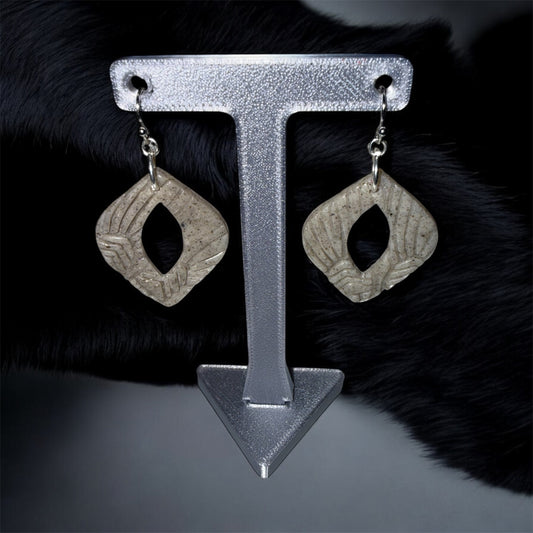 Sculpted Grace – Open-Frame Granite Statement Earrings