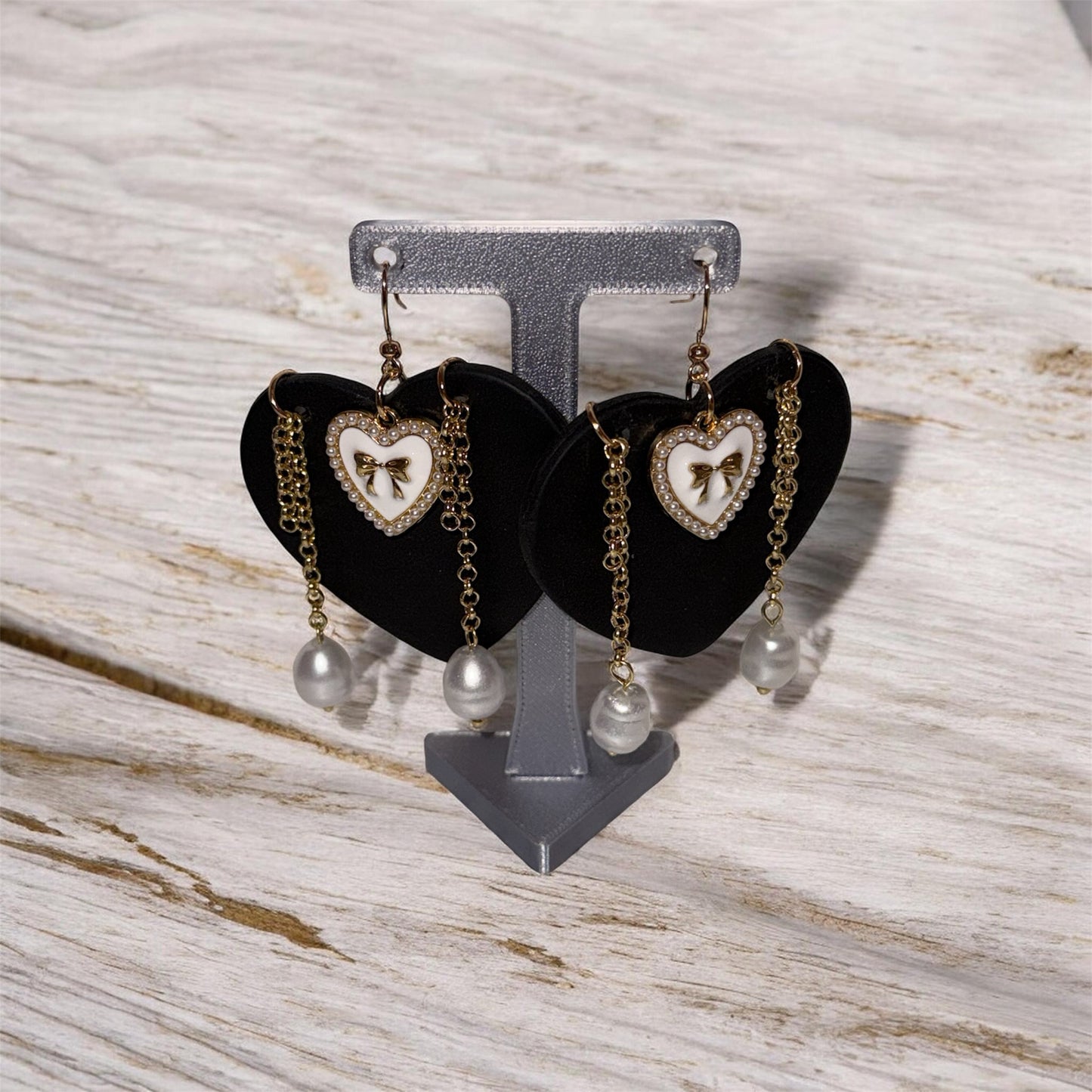 Noir Heirloom Heart Drops