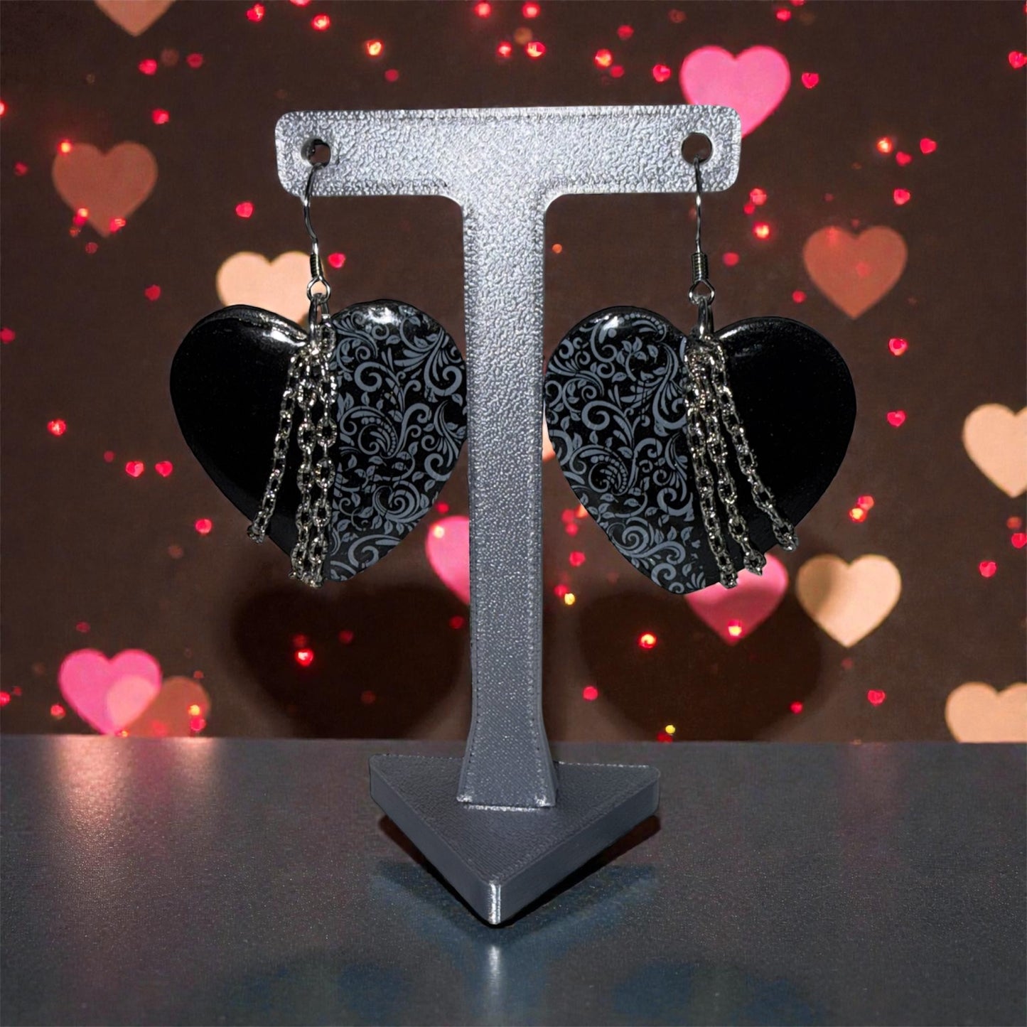 Baroque Noir Heart Drops