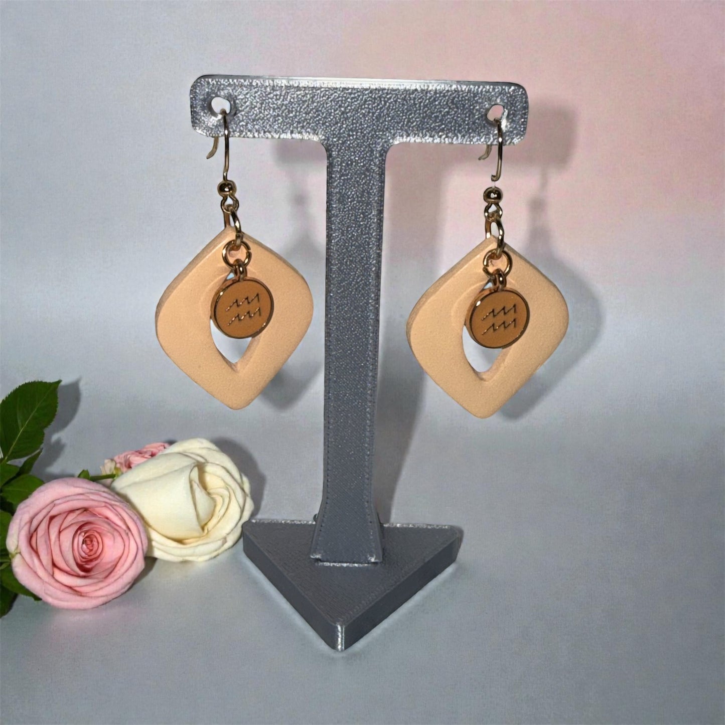 ♒ Aquarius Golden Horizon Drops