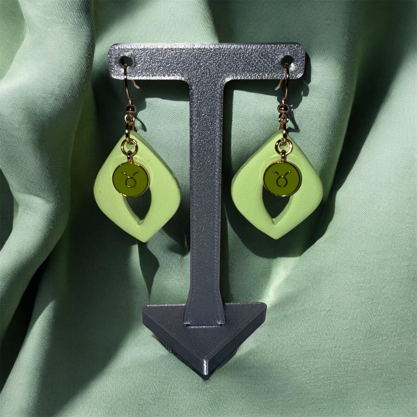 ♉ Taurus Meadow Muse Drops